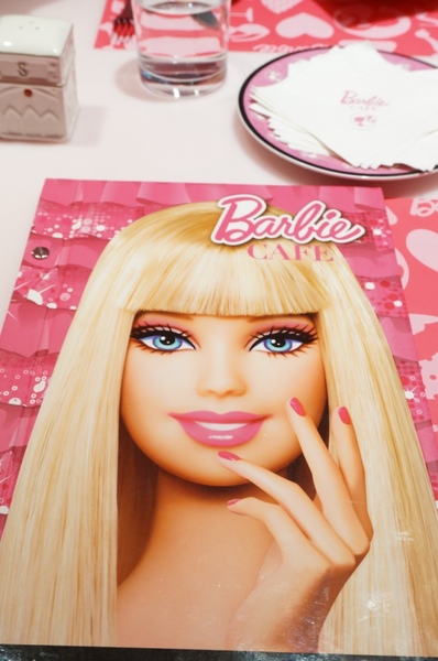 Barbie Cafe:『邀約』尖叫吧~女孩!!夢幻粉紅芭比咖啡Barbie Cafe【台北/東區】