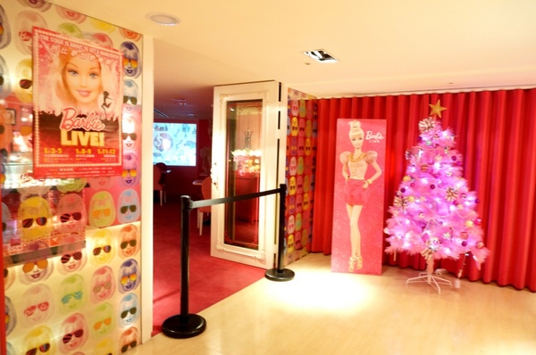 Barbie Cafe:『邀約』尖叫吧~女孩!!夢幻粉紅芭比咖啡Barbie Cafe【台北/東區】