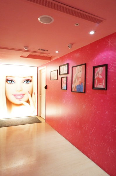 Barbie Cafe:『邀約』尖叫吧~女孩!!夢幻粉紅芭比咖啡Barbie Cafe【台北/東區】