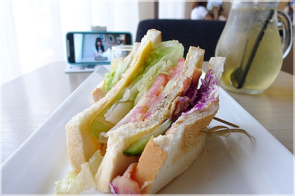 布朗迪庭園餐廳:布朗迪