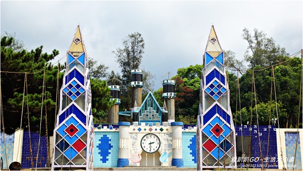 新竹市立玻璃工藝博物館：【新竹/東區】城堡般的玻璃工藝博物館