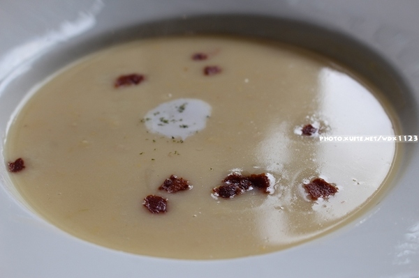 凱恩斯岩燒餐廳(公益二店)：凱恩斯岩燒餐廳(公益店)✪主餐讓我們小失望~103.05.16