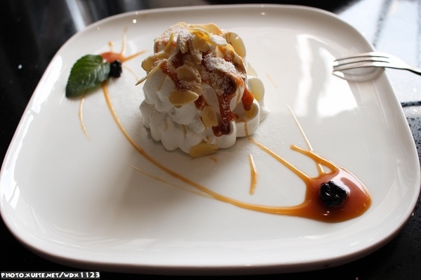 凱恩斯岩燒餐廳(公益二店)：凱恩斯岩燒餐廳(公益店)✪主餐讓我們小失望~103.05.16