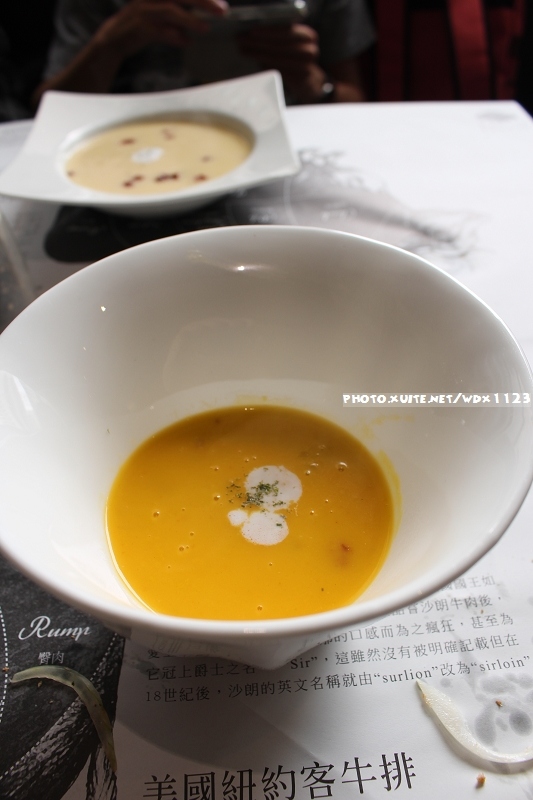 凱恩斯岩燒餐廳(公益二店)：凱恩斯岩燒餐廳(公益店)✪主餐讓我們小失望~103.05.16