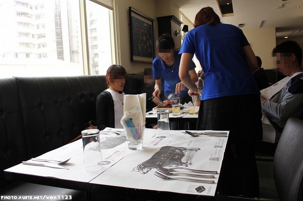 凱恩斯岩燒餐廳(公益二店)：凱恩斯岩燒餐廳(公益店)✪主餐讓我們小失望~103.05.16