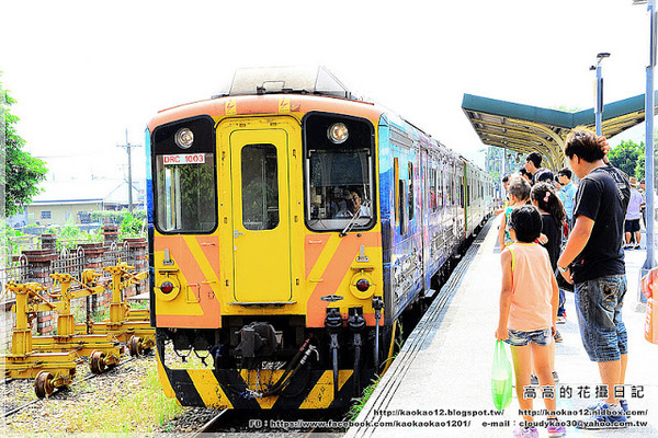 集集驛站遊客中心：【南投】集集鎮。集集車站 集集驛站遊客中心 集集火車票餅 竹筍香腸 香蕉酥