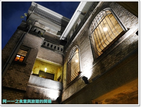 食尚曼谷Fashion Bangkok：台北士林 FB食尚曼谷～來老屋吃泰式料理，就在士林夜市裡!!