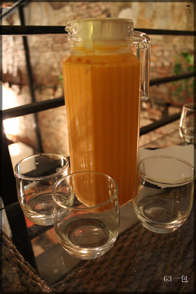 食尚曼谷Fashion Bangkok：士林夜市巷弄內的老屋新力泰式餐廳『食尚曼谷Fashion Bangkok』