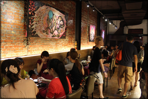 食尚曼谷Fashion Bangkok：士林夜市巷弄內的老屋新力泰式餐廳『食尚曼谷Fashion Bangkok』