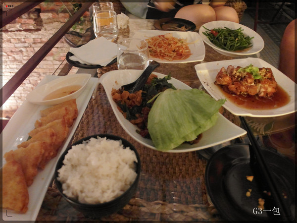 食尚曼谷Fashion Bangkok：士林夜市巷弄內的老屋新力泰式餐廳『食尚曼谷Fashion Bangkok』