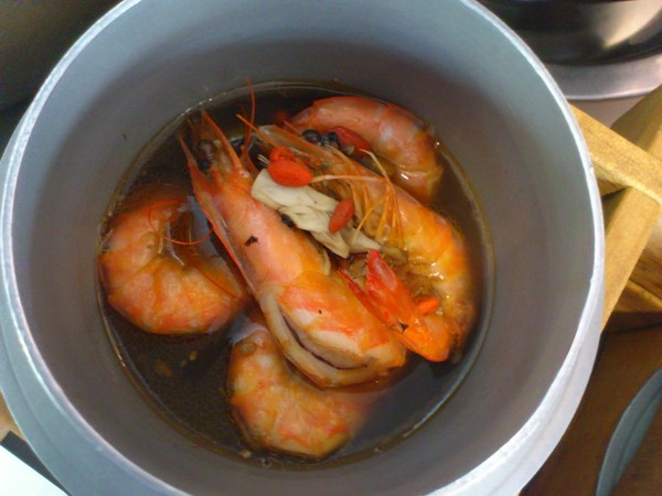 爭蝦吃到飽:《台中●爭蝦吃到飽》蝦子吃到飽好過癮之我在爭蝦吃到飽!!!