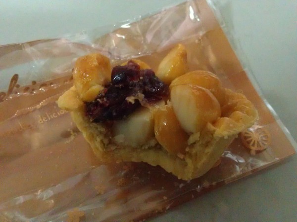 雄爸鴉片坊:丞食團購 - 雄爸鴉片坊 濃郁重乳酪蛋糕 + 牛軋糖軟硬很恰當