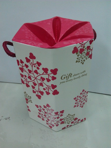 雄爸鴉片坊:丞食團購 - 雄爸鴉片坊 濃郁重乳酪蛋糕 + 牛軋糖軟硬很恰當