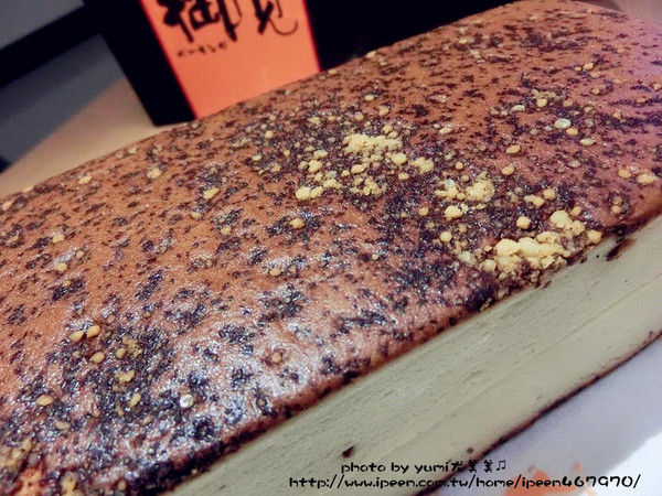 御見輕烘焙：【邀稿】《乳酪控請注意》New!最強大團購美食→帕瑪森鹹乳酪+輕乳酪征服你味蕾@御見輕烘焙