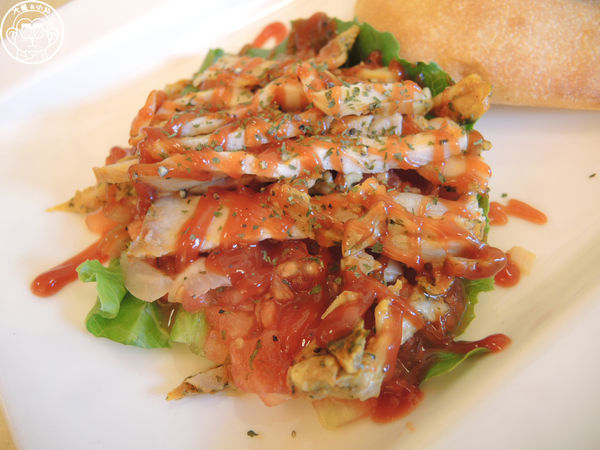 野喵中途咖啡:呷飽祙【新北三重・野喵中途咖啡】喵星人左擁右抱用餐