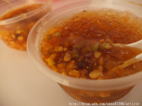 林媽媽綠豆蒜:【美食特搜。屏東車城鄉】林媽媽綠豆蒜。三十年老店!獨家特製麥芽焦糖 福安宮周邊必吃綠豆蒜