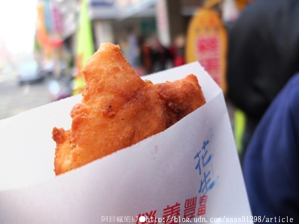 方家雞蛋酥:【美食特搜。高雄三民區】方家雞蛋酥。欲罷不能酥脆口感 56年下午茶甜點老店