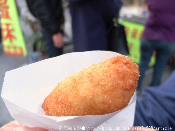 方家雞蛋酥:【美食特搜。高雄三民區】方家雞蛋酥。欲罷不能酥脆口感 56年下午茶甜點老店