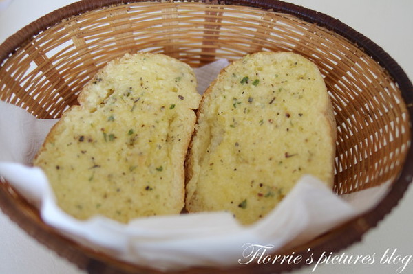 La Pasta義大利麵屋(南西店):台北中山區美食~LA PASTA義大利麵屋(南西店)~終於找到小俞偏好的清淡派義大利麵了