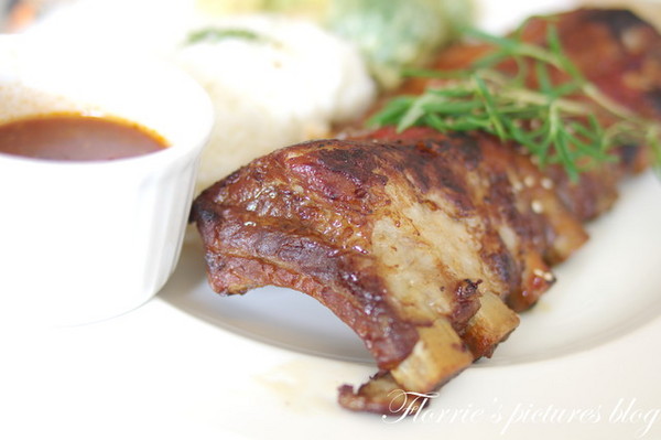 La Pasta義大利麵屋(南西店):台北中山區美食~LA PASTA義大利麵屋(南西店)~終於找到小俞偏好的清淡派義大利麵了