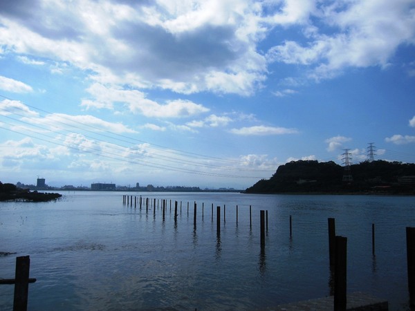 大稻埕碼頭：藍色公路微旅行 : 大稻埕碼頭-關渡碼頭   淡水河渡輪遊