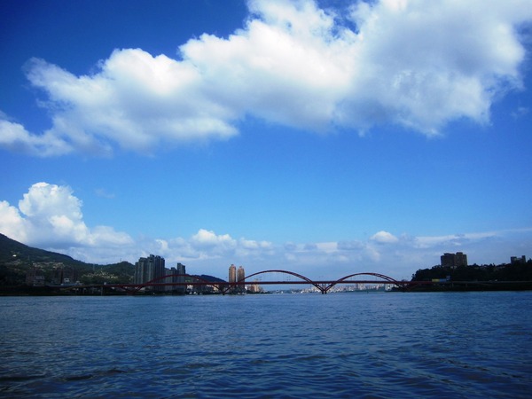 大稻埕碼頭：藍色公路微旅行 : 大稻埕碼頭-關渡碼頭   淡水河渡輪遊