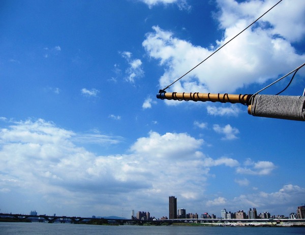 大稻埕碼頭：藍色公路微旅行 : 大稻埕碼頭-關渡碼頭   淡水河渡輪遊