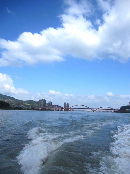 大稻埕碼頭：藍色公路微旅行 : 大稻埕碼頭-關渡碼頭   淡水河渡輪遊