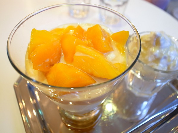 天糖時尚燉奶甜品：＜台北｜晴光市場｜燉奶＞貴婦專屬～燕窩燉奶