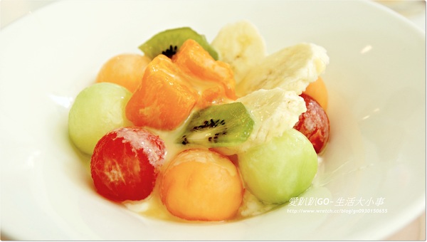 天糖時尚燉奶甜品：【食記/台北市】少女中超夢幻下午茶餐廳