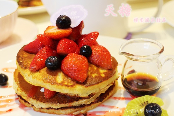 天糖時尚燉奶甜品:燕窩.女孩們的最愛『天糖時尚燉奶甜品』晴光商圈/中山北路