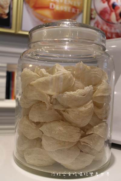 天糖時尚燉奶甜品:燕窩.女孩們的最愛『天糖時尚燉奶甜品』晴光商圈/中山北路