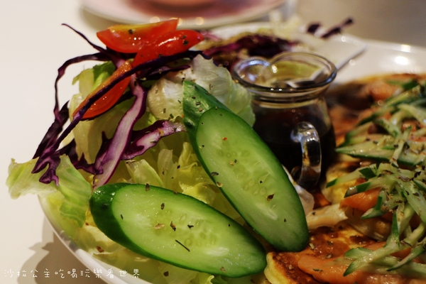 天糖時尚燉奶甜品:燕窩.女孩們的最愛『天糖時尚燉奶甜品』晴光商圈/中山北路