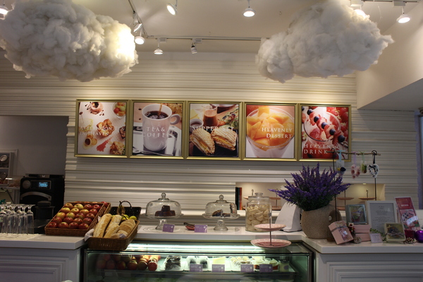 天糖時尚燉奶甜品:燕窩.女孩們的最愛『天糖時尚燉奶甜品』晴光商圈/中山北路