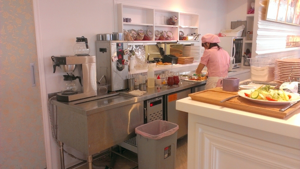 天糖時尚燉奶甜品：[食]天糖時尚燉奶甜品 女孩的粉紅心