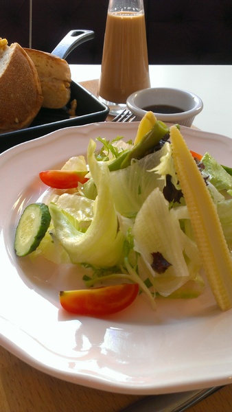 天糖時尚燉奶甜品：[食]天糖時尚燉奶甜品 女孩的粉紅心