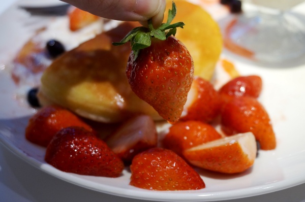 天糖時尚燉奶甜品：[中山國小]天糖時尚燉奶甜品：中西創意精緻燉奶/三明治/鬆餅/飲品