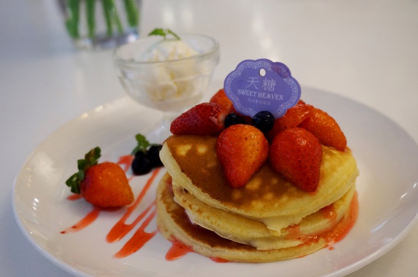 天糖時尚燉奶甜品：[中山國小]天糖時尚燉奶甜品：中西創意精緻燉奶/三明治/鬆餅/飲品