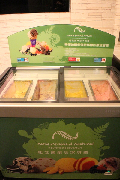 九寨十鍋正宗四川麻辣：正宗四川麻辣鍋『九寨十鍋』匈牙利國寶曼加利札豬/長安東路