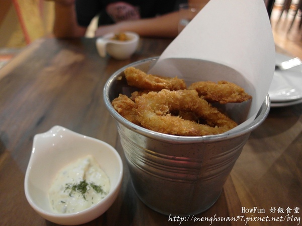 Howfun 好飯食堂：《口碑券。十五彈》西班牙風味~鎖在這精華鍋飯裡！【Howfun-好飯食堂】