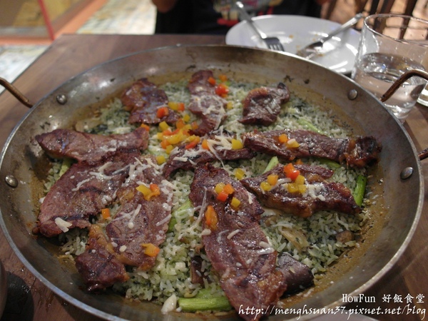 Howfun 好飯食堂：《口碑券。十五彈》西班牙風味~鎖在這精華鍋飯裡！【Howfun-好飯食堂】