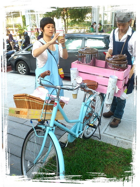 法娃濃湯：【台中勤美】傳說中充滿父愛的濃湯！連年代新聞都來採訪！