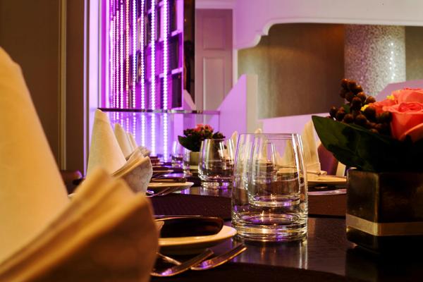 bar & restaurant a³ 新義式餐廳:午茶時光*貴婦百貨裡的貴婦午茶-bar & restaurant a³