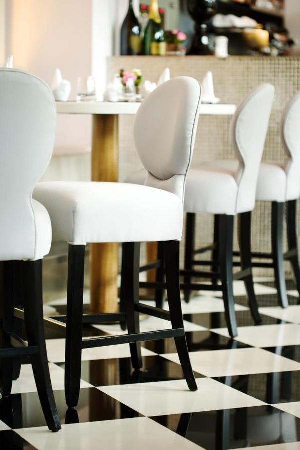 bar & restaurant a³ 新義式餐廳:午茶時光*貴婦百貨裡的貴婦午茶-bar & restaurant a³