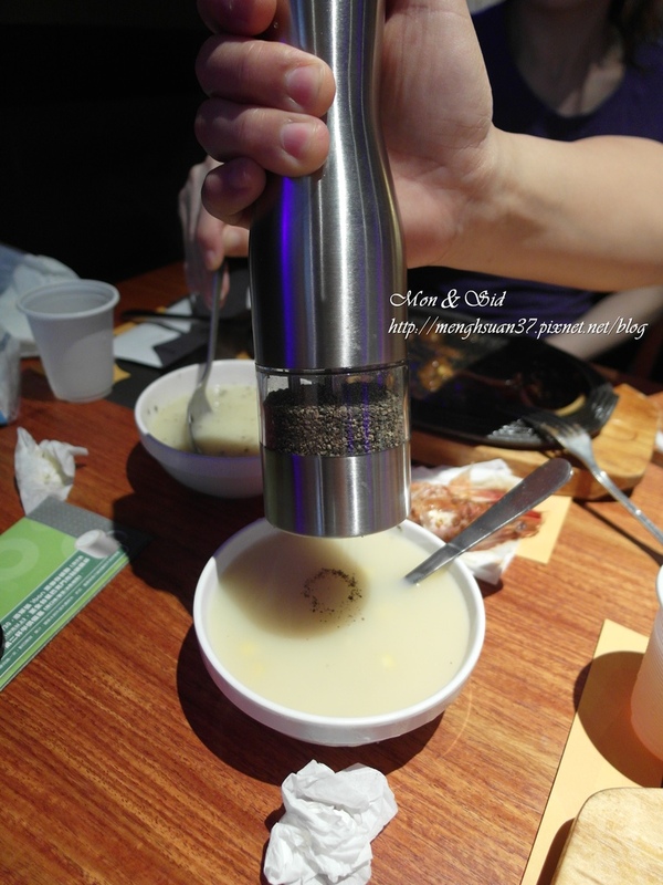 角頭炙燒牛排(公館店)：《口碑券。十六彈》廣受好評，鮮嫩十足【角頭炙燒牛排-公館店】