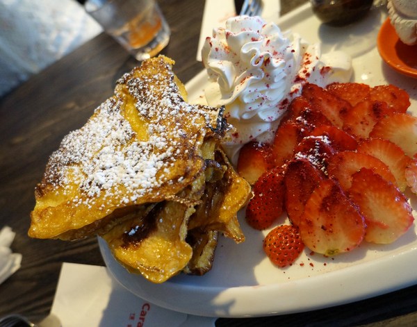 瓦法奇朵咖啡館：瓦法奇朵-為之驚艷美到不行的鬆餅布丁