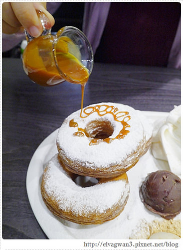 瓦法奇朵-信陽店-台北車站-補習街-牛排買一送一-可頌甜甜圈-57-203-1