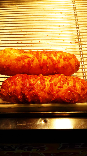 起士家族(旱溪夜市)：【羽諾食記】通化夜市~起司家族起司牛肉 雞肉捲