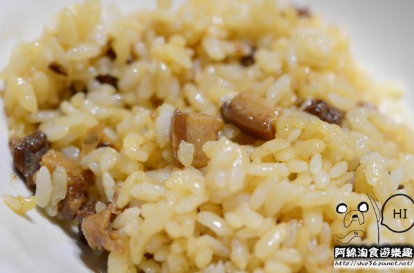 【台北小吃】【北捷善導寺站】雙月食品社-燉湯美味又養生．養生美食/台大醫院/捷運善導寺站