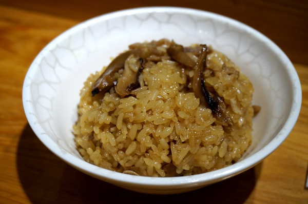 雙月食品社：善導寺：雙月食品社 - 四季皆宜的養生美食/料多又實在!